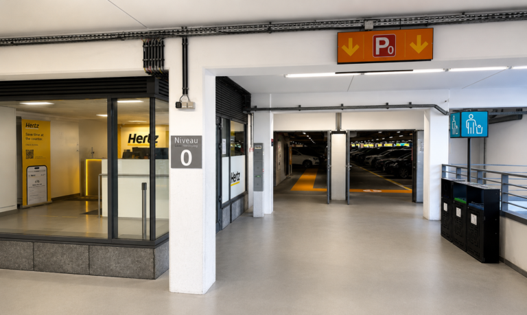 Meeting Point at Charleroi (CRL) Airport Terminal 2| transfers2airport.be